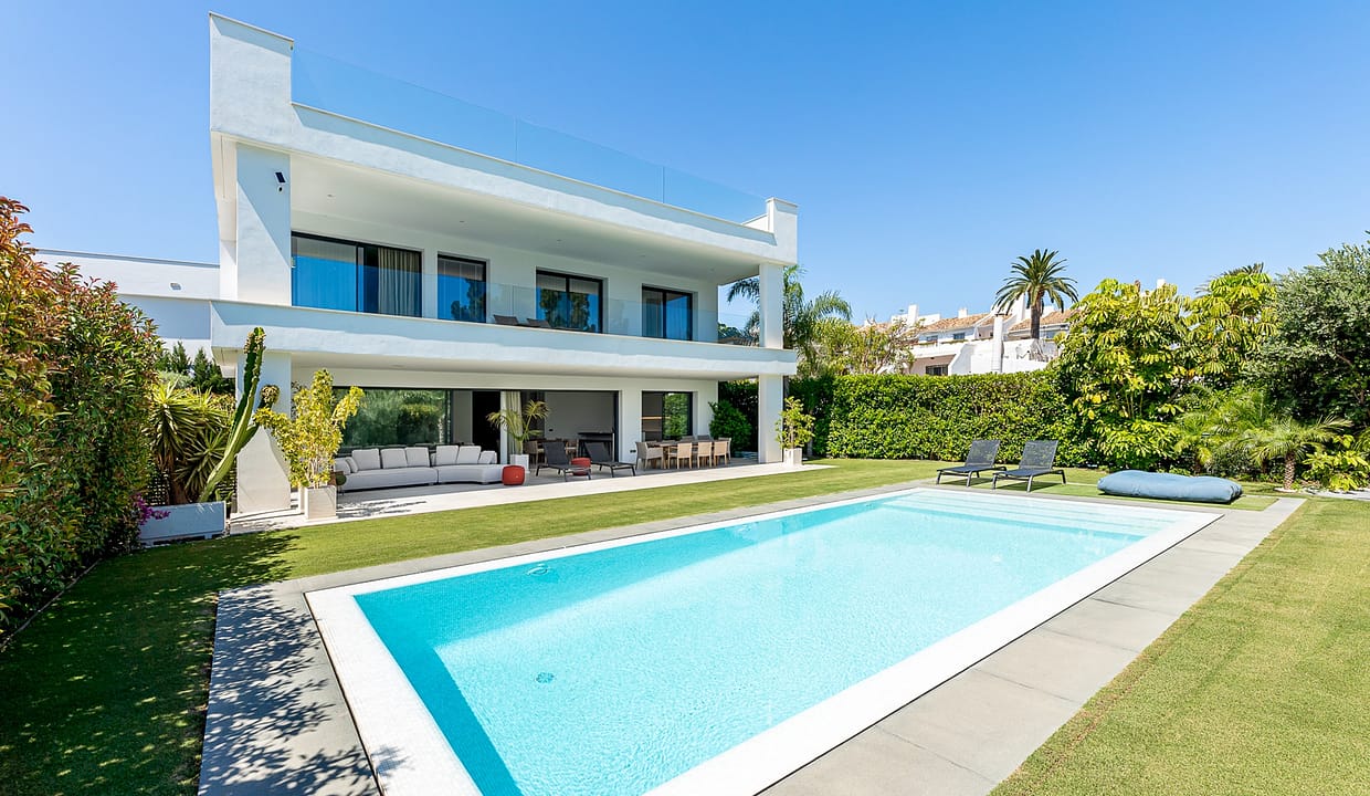 Sales and Rentals - Jacques Olivier Marbella