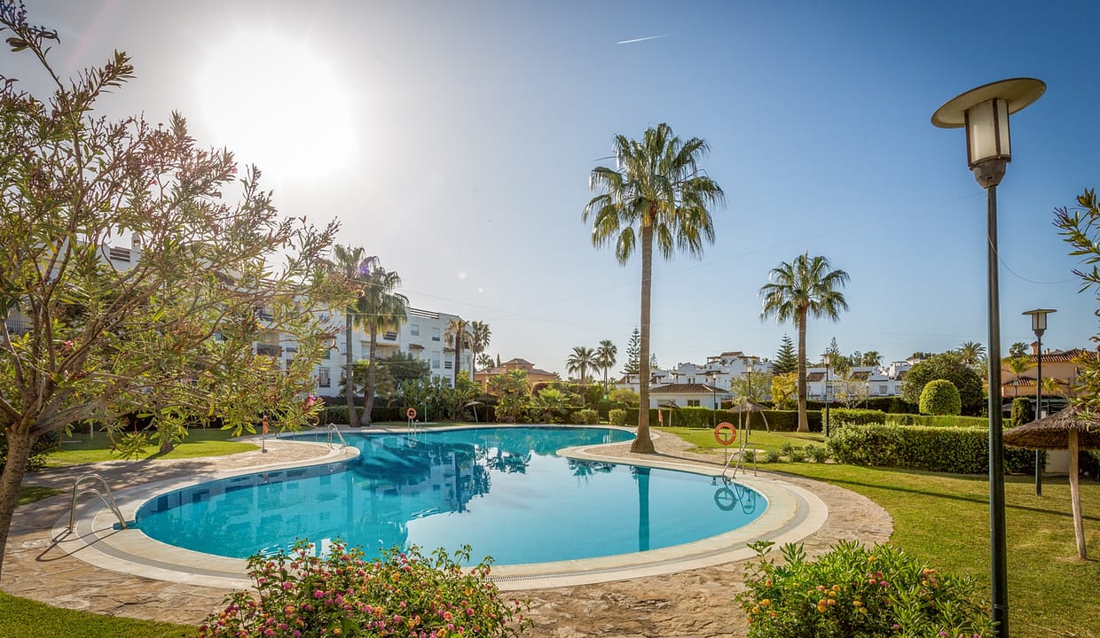 San Pedro beachside apartment - Jacques Olivier Marbella