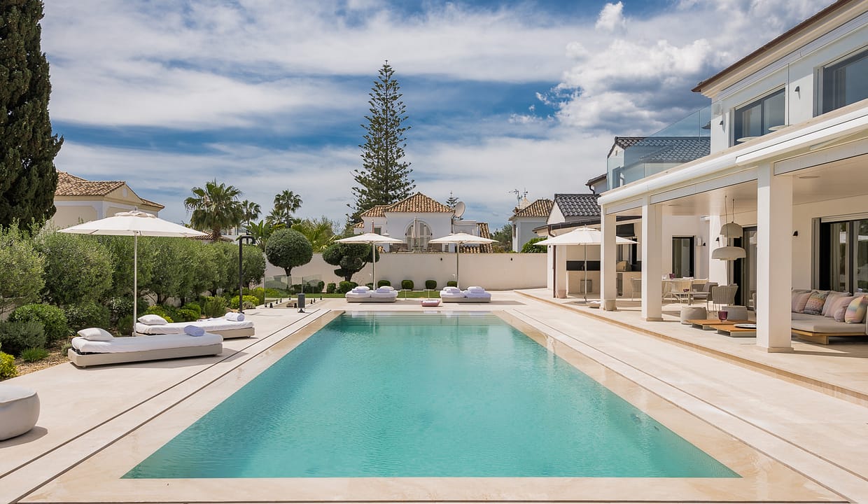 Luxury Holiday Villa on the Golden Mile, Marbella - Jacques Olivier Marbella