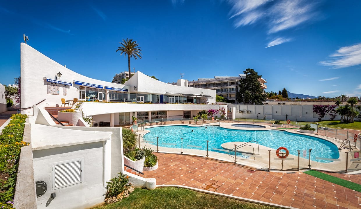 Sales and Rentals - Jacques Olivier Marbella